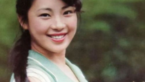 迷人五姨太,揭秘迷人五姨太的传奇人生”