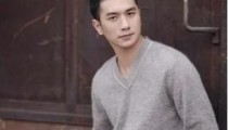 和女生去私家影院约会是否意味闭连能够跳级？，办理到底来了-科普著述丽江机场供职人员与乘客产生曲直乘客登机牌被撕毁及态度阴险！丽江机场被曝撕甲等舱登机牌及“值机员撕”，须眉误入日当地下影院：只要成年人才