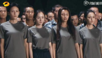 男二吃瓜在线追更,揭秘娱乐圈幕后追更风云